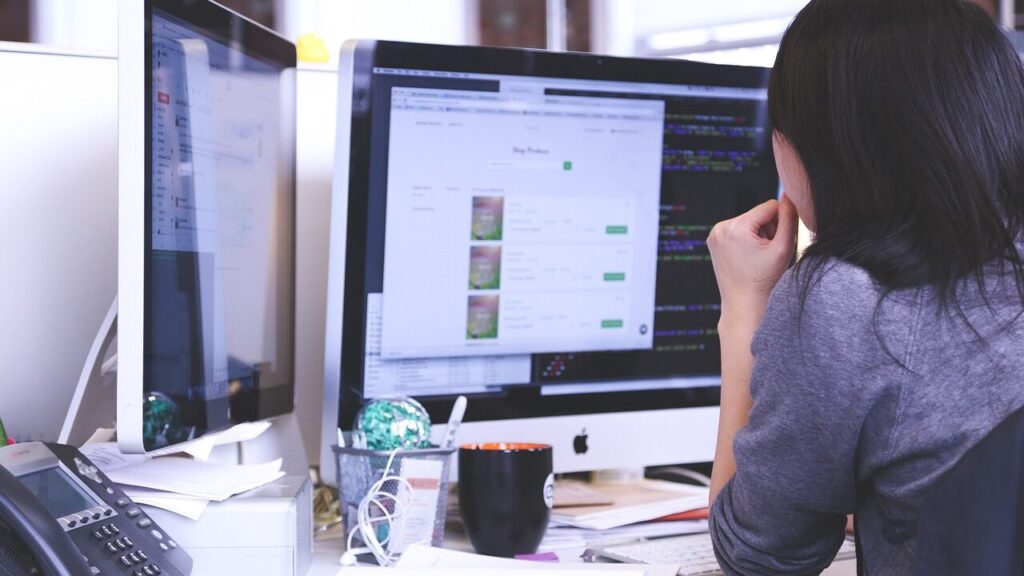 startup-business-people-849804 startup, business, people-849804.jpg